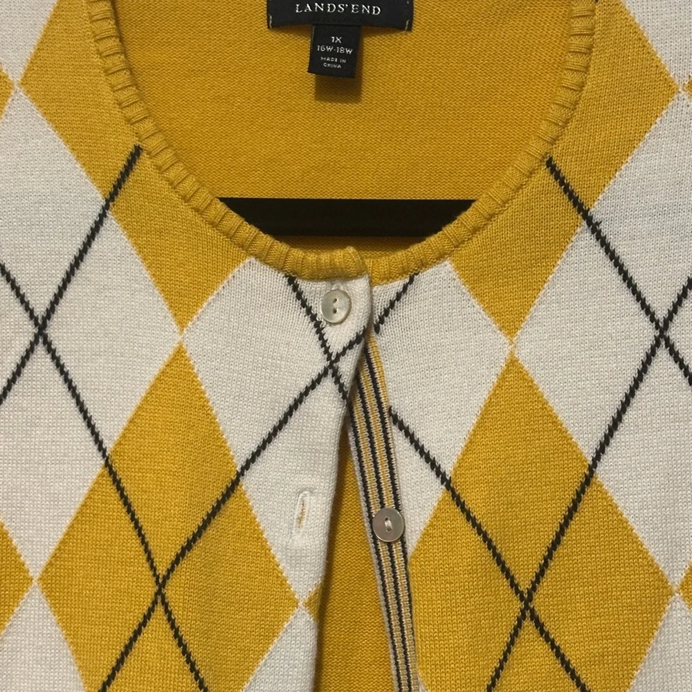 Lands' End Yellow Argyle Cardigan Sweater - Picture 2 of 6